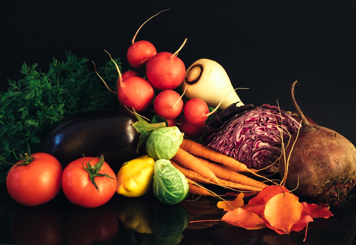 Equipo editorial dedicado a educación en nutrición